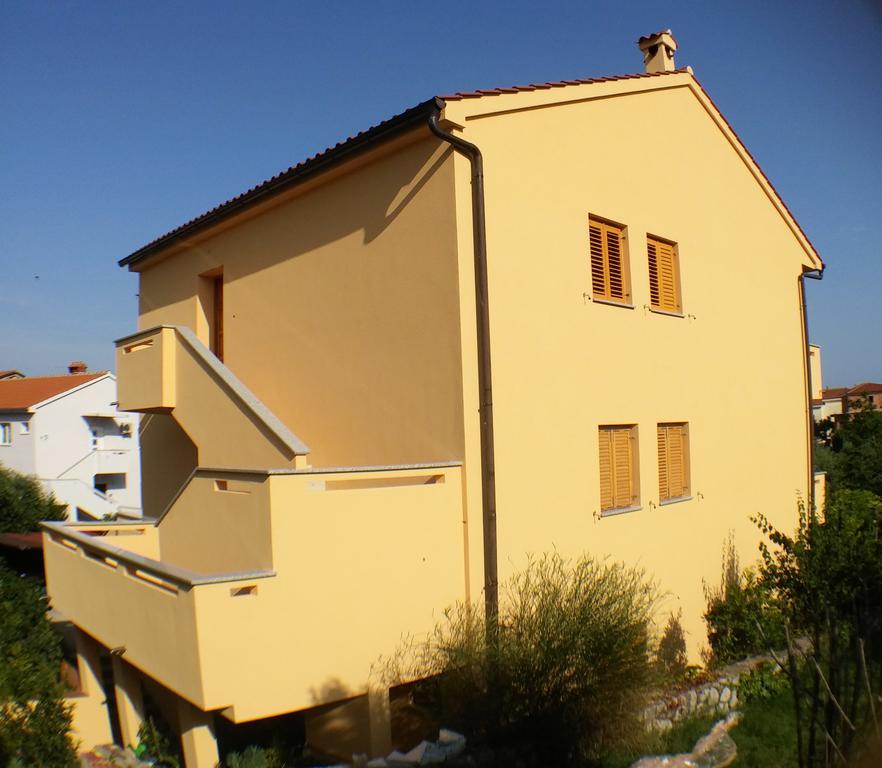 Apartment Dore Krk Town Exterior foto